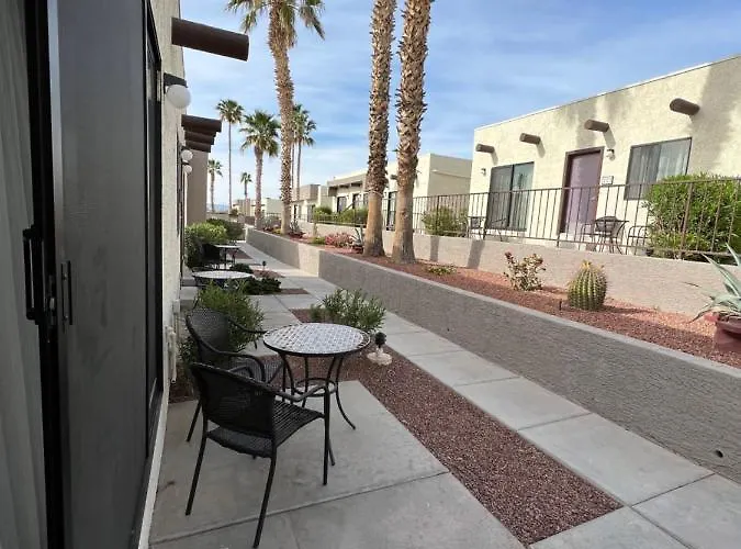 Hotel Getaways At Havasu Dunes