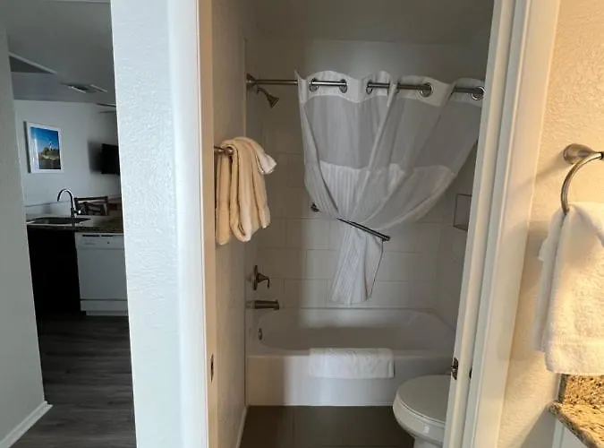 Hotel Getaways At Havasu Dunes 4*