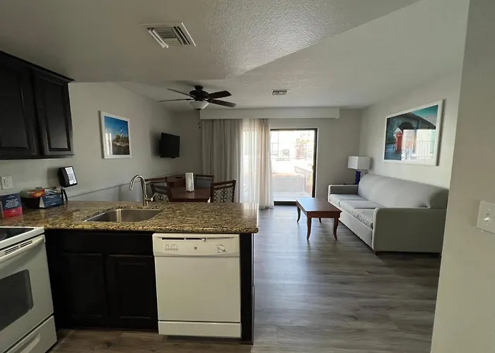 Hotel Getaways At Havasu Dunes Lake Havasu City