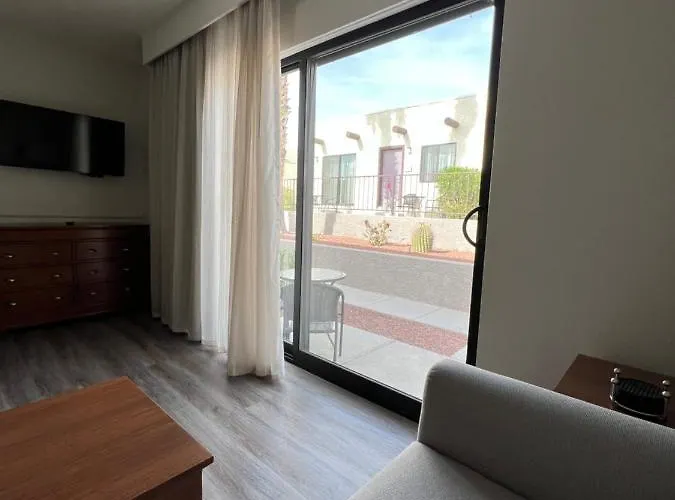 Hotel Getaways At Havasu Dunes