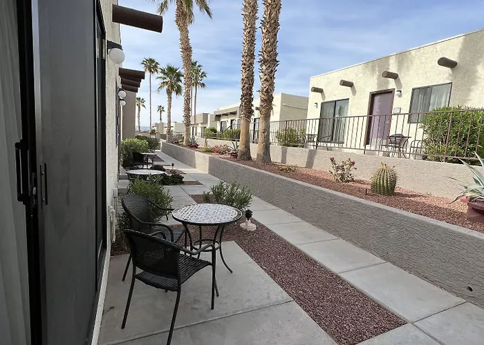 Getaways At Havasu Dunes Hotel